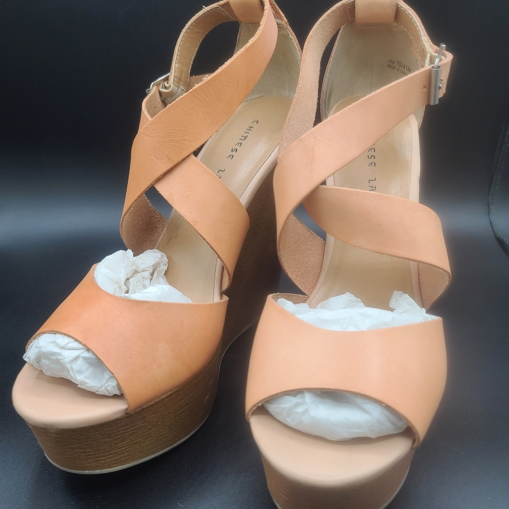 Chinese Laundry Java Wedge Leather Hazelnut 10 - image 1